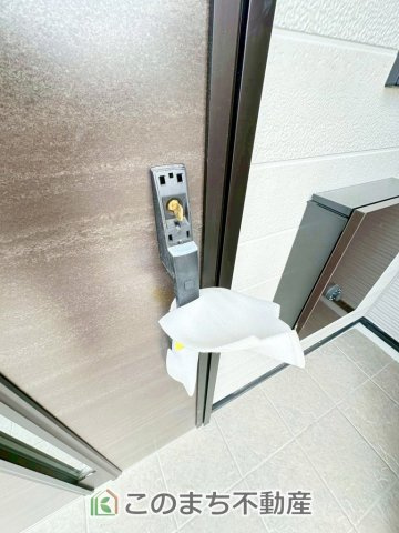 リガーレ宇都宮市双葉5期の設備|玄関のカギはワンタッチでダブルロックが可能なカードキーを採用しております☆

