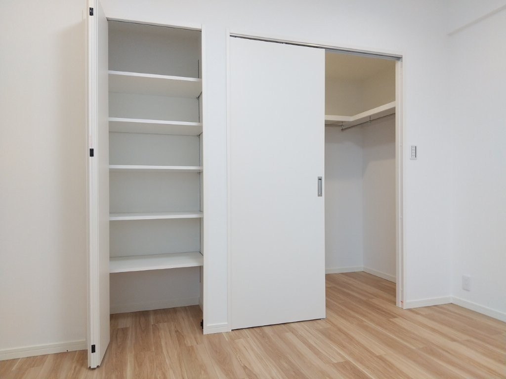 川口パークタワーの収納|リノベーション工事中のためイメージ写真です(5月上旬完成予定)