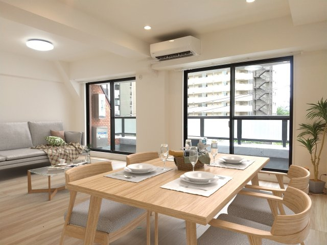 川口パークタワーの居間・リビング|リノベーション工事中のためイメージ写真です(5月上旬完成予定)