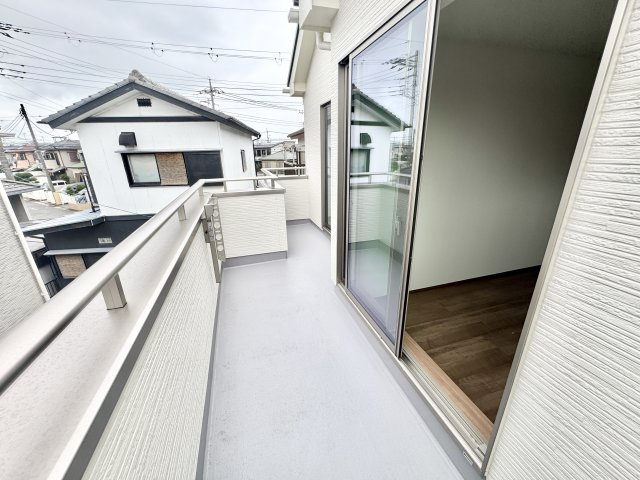 千葉市稲毛区山王町全２棟【現地販売会】のバルコニー