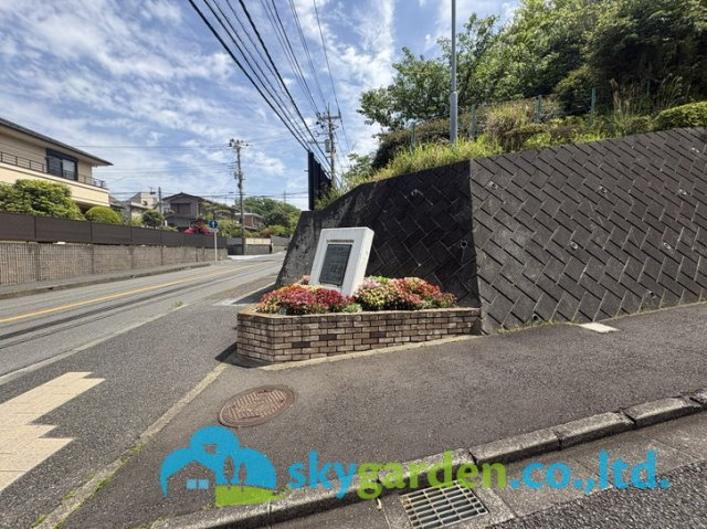 ガーデンハイツ鎌倉玉縄の駐車場