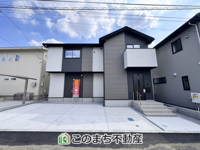 リガーレ宇都宮市双葉5期の外観|"建物完成につきご内覧可能です！
飽きのこないシンプルな外観と
閑静な住宅街は永住の地にピッタリです♪"
