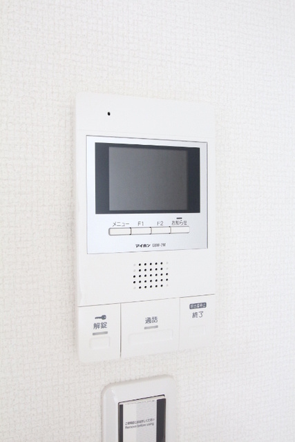コンホーム北与野のセキュリティ|ＴＶモニターホン完備。