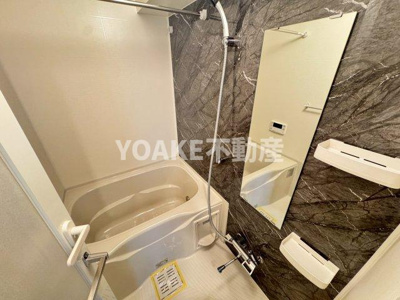 【浴室】 | KDXレジデンス町田North | 画像は別部屋のものです。相違がある場合、現況優先。