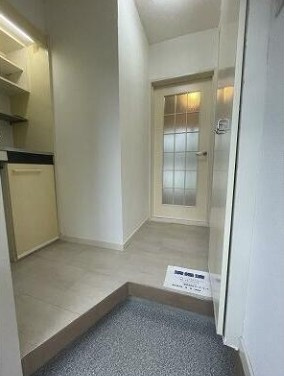 【玄関】