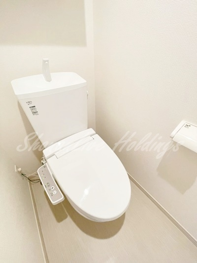 藤沢市鵠沼海岸１丁目の賃貸マンションのトイレ|清潔感のあるトイレです