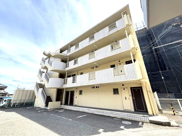 旭マンションの外観