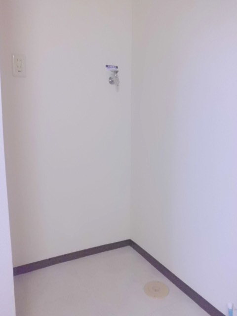 シティハイム　ヒロセＢの設備|室内洗濯機置場