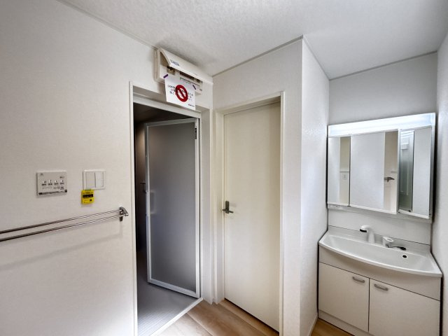 新築戸建　可部8丁目(No.２／No.4)の独立洗面台