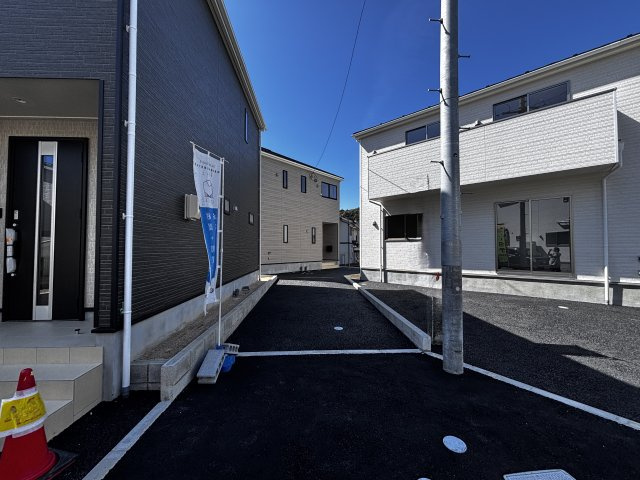 新築戸建　可部8丁目(No.２／No.4)の駐車場
