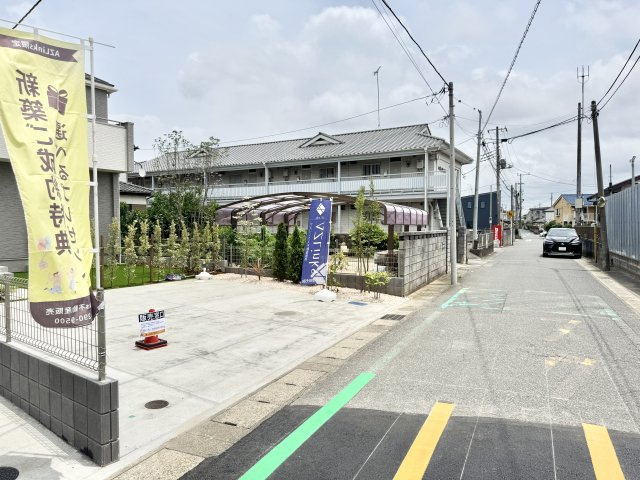 千葉市稲毛区山王町全２棟【現地販売会】の前面道路含む現地写真