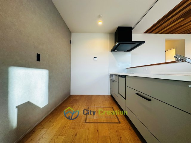 藤沢市片瀬山１丁目　全2棟２号棟のキッチン