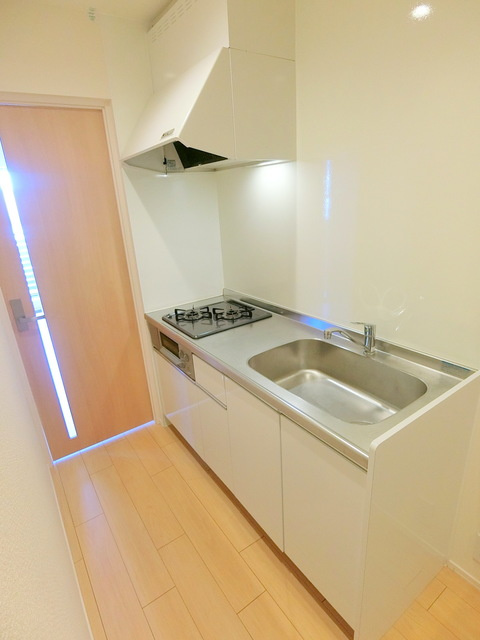 プリステラ国立のキッチン|ゆったりシステムキッチン★