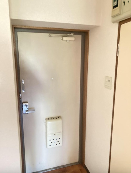 【玄関】