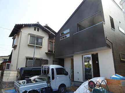 広島市安佐北区口田2丁目　新築一戸建て(全2棟)の外観