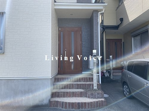 【玄関】 | 【仲介手数料０円】藤沢市打戻　中古一戸建て | 藤沢市打戻　中古一戸建て