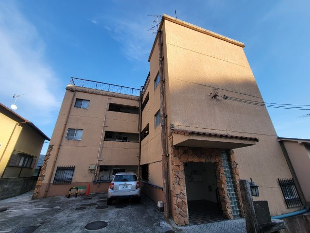 サルベージヤード