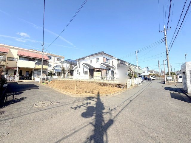 福生市福生全１棟　新築戸建の前面道路含む現地写真