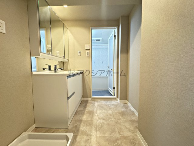 ライオンズプラザ西所沢の独立洗面台