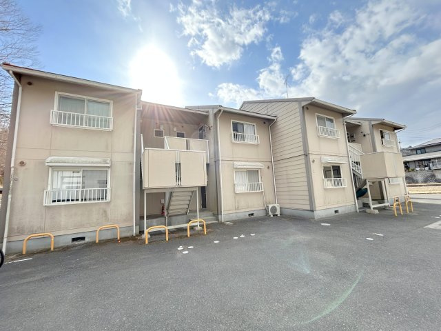 サンコート飛鳥の外観