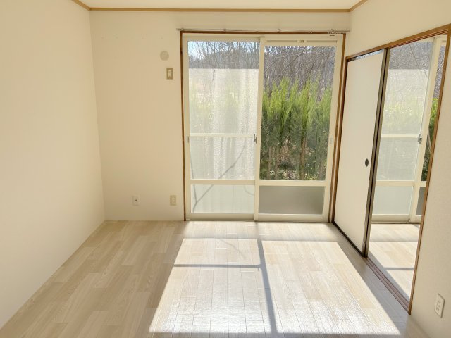 サンコート飛鳥の居間・リビング