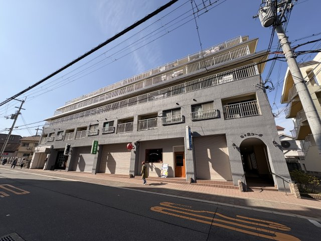 松ヶ丘コーポの外観