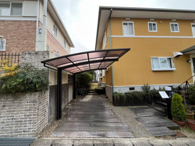 【駐車場】 | 大原２丁目　中古戸建 | カーポート1台あり（2台に増設も可能）
