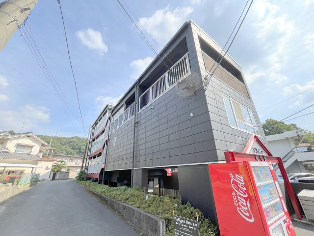 生駒市辻町の賃貸マンション