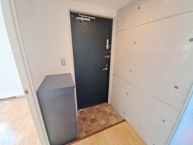 エスポワール若草Ⅱの玄関