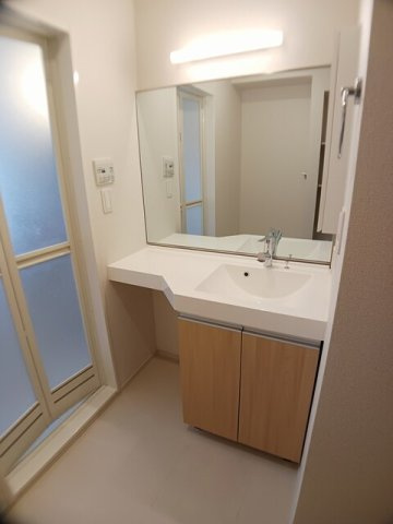 サンプラスⅢの洗面所