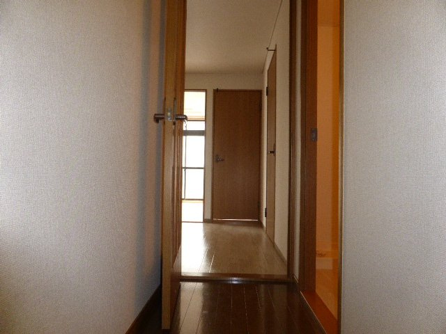 新町ハイツの玄関|玄関から（イメージ）