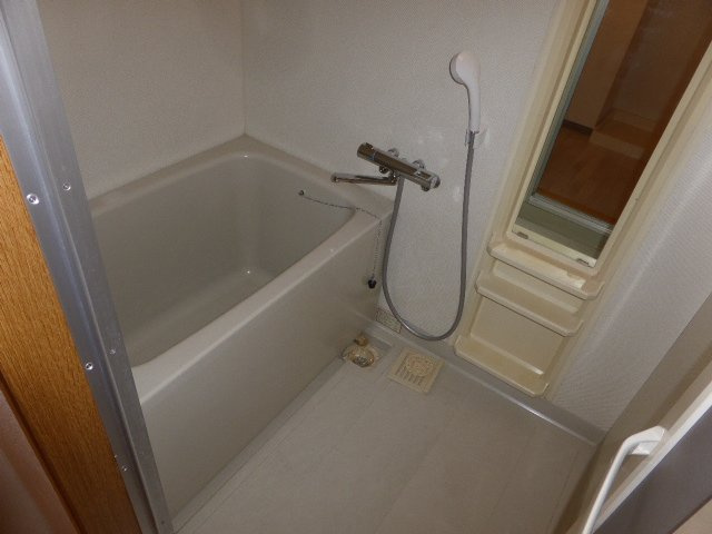 新町ハイツの浴室|バス（イメージ）