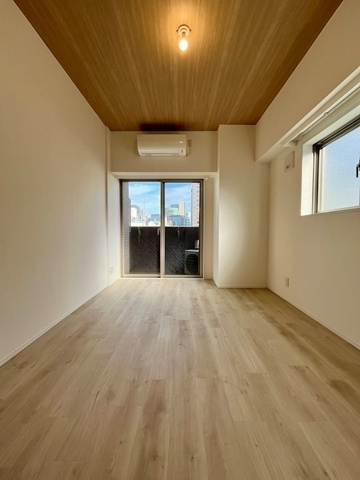 レジディア新御茶ノ水の居間・リビング|※反転タイプ別室参考写真