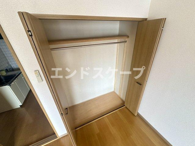 すとりーむ浜尻Ａの収納|高崎、前橋のお部屋探しはエンドスケープまで！お客様の理想お聞かせ下さい♪