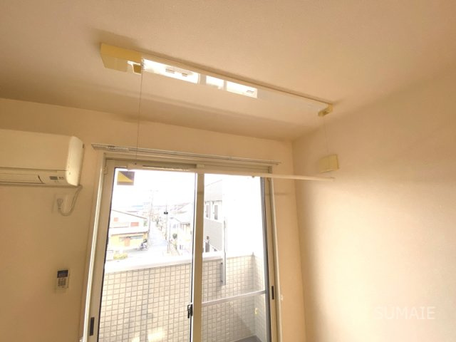 クレシアの設備|便利室内物干し☆彡