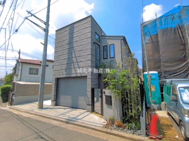 杉並区和泉3丁目　全2棟 1号棟の外観|建物完成につきご見学いただけます
建物面積134.83㎡　2LDK+S　ゆとりある空間設計の家