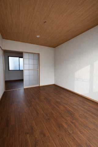 ハウスアルベルティＢの洋室|内装イメージ画像