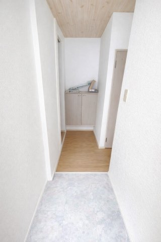 ハウスアルベルティＢの玄関|内装イメージ画像