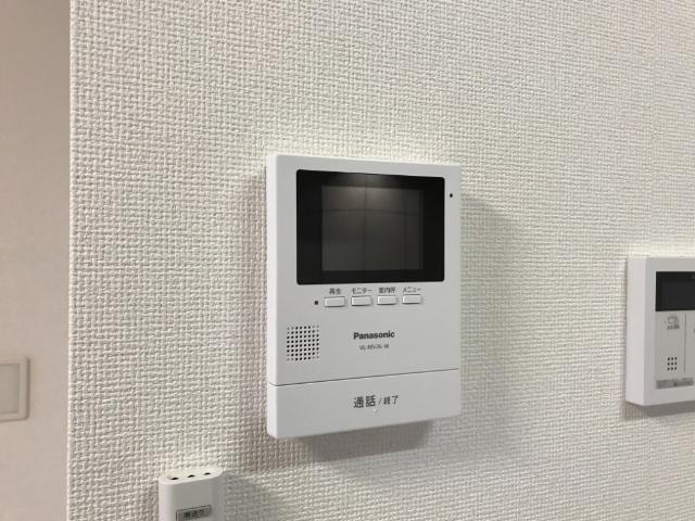 ルビコン・サンクの内装|カメラ付インターホン