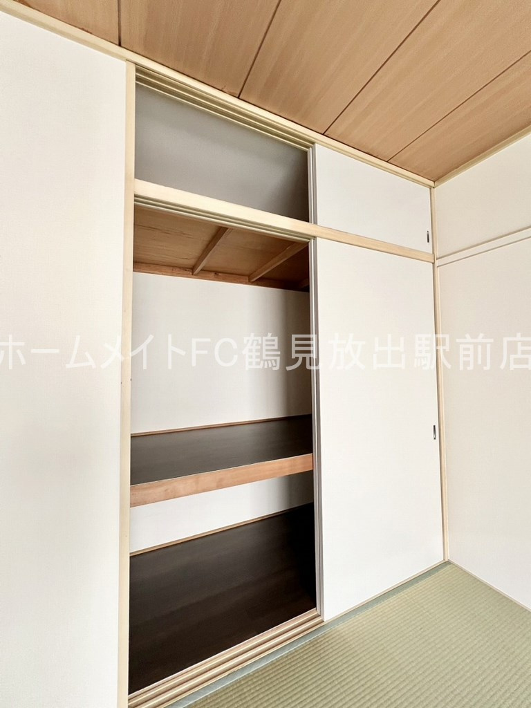 大阪市鶴見区焼野２丁目のアパートの収納