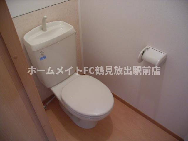 東大阪市西堤西のハイツのトイレ