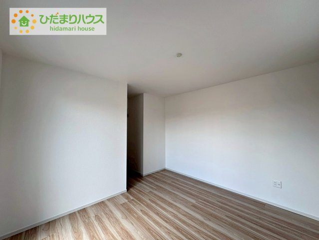 常陸太田市西三町1期　新築戸建　1号棟の寝室|大きなベッドを置いても余裕の広さの主寝室♪♪