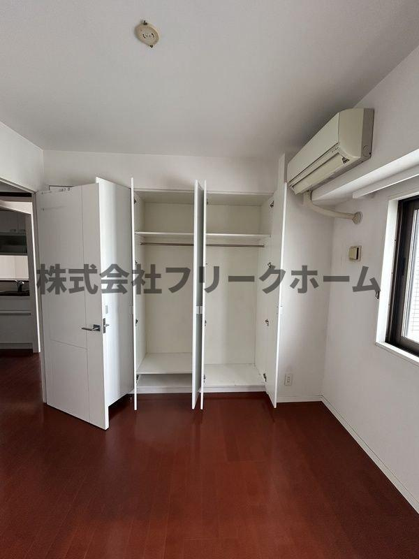 三鷹市井口１丁目の賃貸マンションの収納