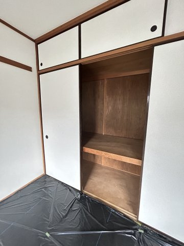 クレインパレス南大泉　B棟の収納