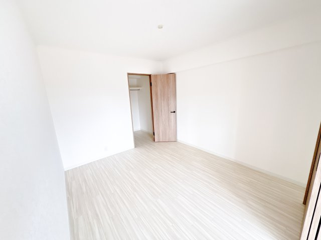 CERES学園前の洋室