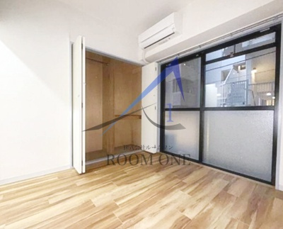 ルアセイントビルの居間・リビング|洋室のお部屋です。