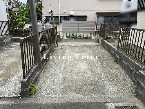 【駐車場】 | 【仲介手数料０円】海老名市杉久保南3丁目　中古一戸建て | 海老名市杉久保南3丁目　中古一戸建て