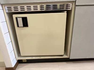 【キッチン】 | キャンベルハイム | 小型冷蔵庫