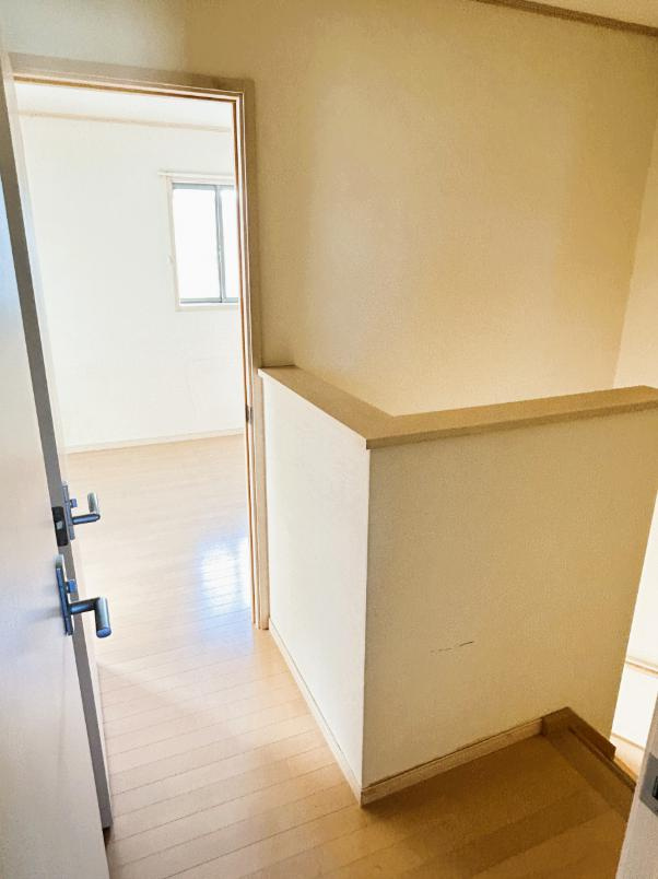ひたちなか市大字足崎　中古戸建の内装