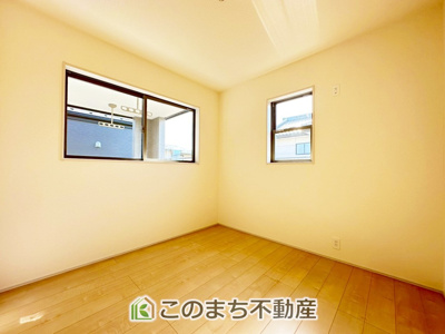 【内観：施工例】 | LiveleGarden.S宇都宮西川田南第9　1号棟 | 同社施工物件の写真です。※建具やフローリング、その他仕様が異なる場合がございます。